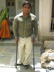 Disabledpersonwithcrutches