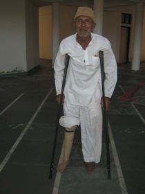 StandingtallwithhisJaipurfoot