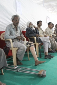 StandingtallwithhisJaipurfoot