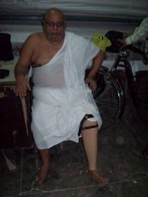 OldManwithJaipurFoot