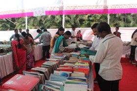BooksExhibitioninBaramati