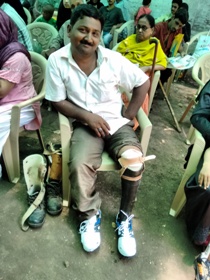 ManwithJaipurFoot