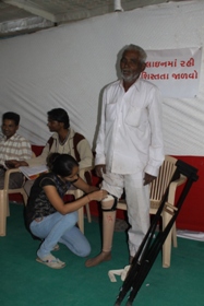 StandingtallwithhisJaipurfoot