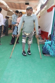 Disabledpersonwithcrutches