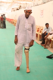 StandingtallwithhisJaipurfoot